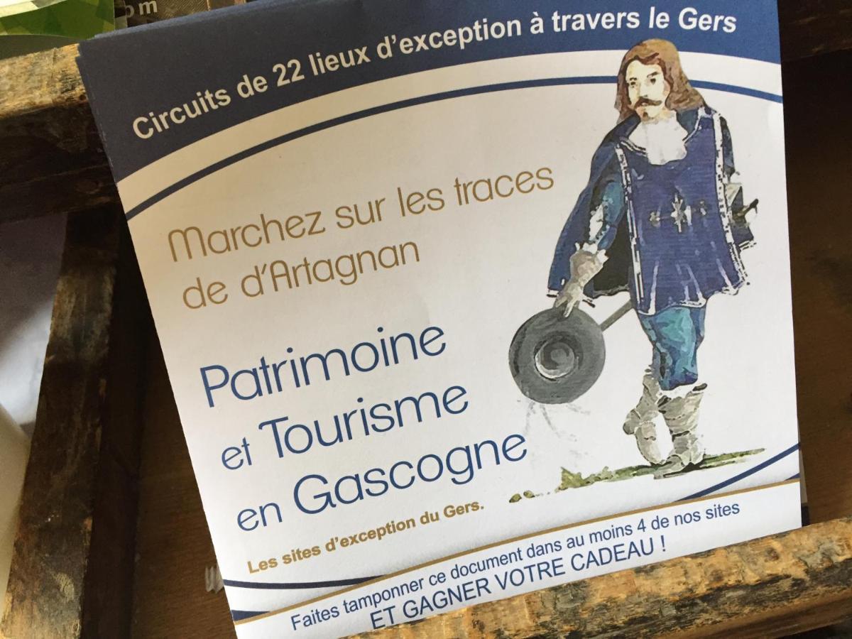 " Venez Dormir Chez Nous " #Condom#Gascogne#D'Artagnan#Armagnac#Le Bonheur Est Dans Le Gers Kültér fotó